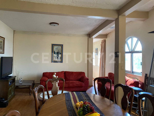 Casa Habitación En Venta En La Colonia La Cebada En Xochimilco