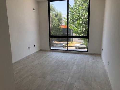 Imagen 13 de 15 de Casa Duplex A Estrenar En Venta- Ituzaingo Norte - 3 Ambientes Amplios