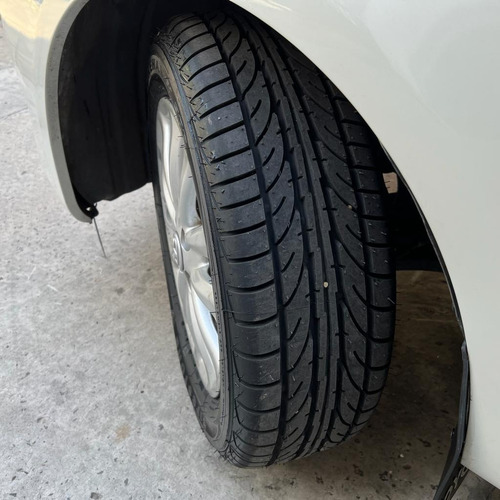Imagen 17 de 25 de Toyota Etios 1.5 Xls