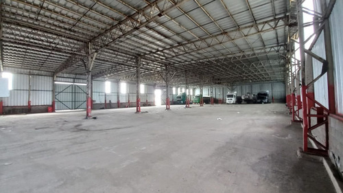 Arriendo: Gran Galpón Industrial Ubicado En Ruta 5...