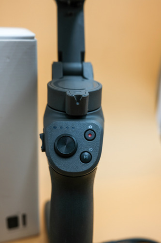Estabilizador De Imagen Dji Osmo Mobile 3 Combo (Usado)