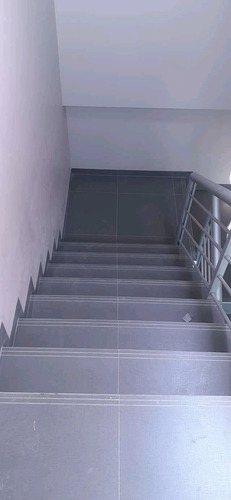 Imagen 2 de 5 de Enchapador De Ceramicos Y Porcelanato