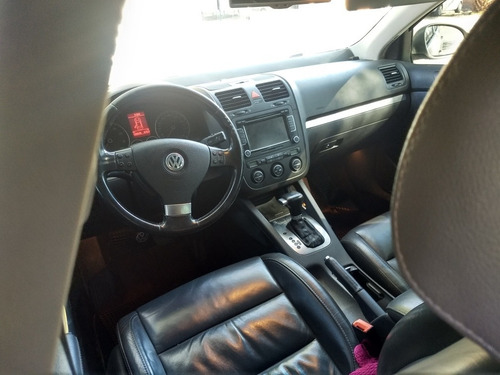 Imagen 3 de 15 de Volkswagen Vento 2.0 T Fsi Sportline Dsg 2009