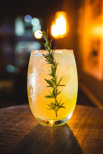 Servicio De Barra Móvil De Tragos A Domicilio