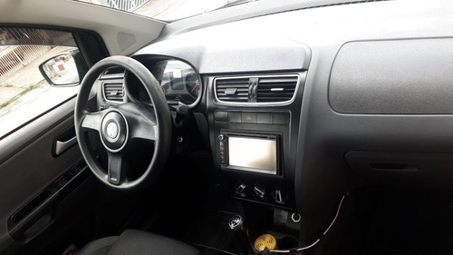 Volkswagen Fox 1.0 Vht Trend Total Flex 5p 2012