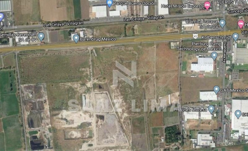 San Isidro Crespo: Terreno Industrial O Comercial A Pie De Carretera. En Celaya
