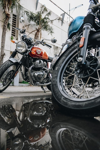 Imagen 9 de 12 de Royal Enfield, Interceptor 650, 0km
