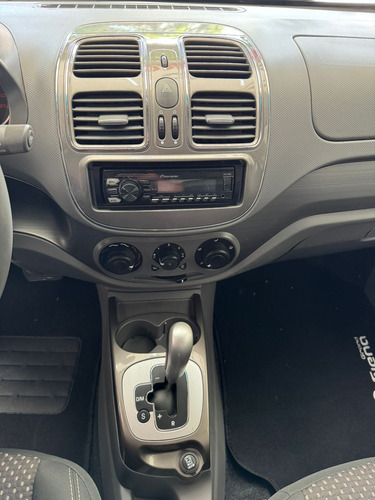 Fiat Grand Siena 1.6 16v Essence Flex Dualogic 4p
