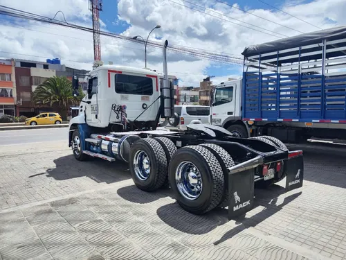Mack Cxu 613