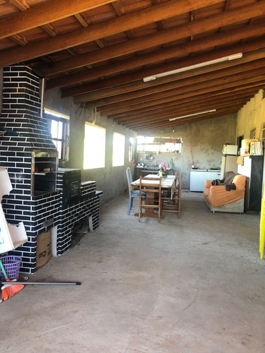 Imagem 18 de 19 de Chácara 6000m2, Casa Sede Com 220m2, 3 Dormitórios, 2 Banheiros, 3 Vagas Cobertas, Varanda, Área Gourmet, Cozinha Americana, Ótima Localização - Ch00290 - 71043879