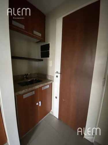 Departamento De 3 Dormitorios En Venta En Lomas De Zamora