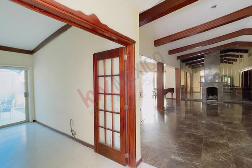 Experimenta El Lujo Y La Comodidad En Esta Impresionante Residencia Con Una Superficie De 600 M2 ...
