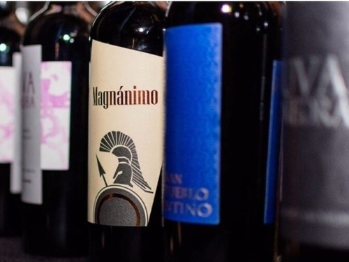 Vino Uva Negra Magnánimo Bivarietal Merlot/cabernet X 6 Bote