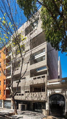Imagen 2 de 19 de Departamento De 1- 1/2 Ambiente, A Estrenar, Con Balcón A La Calle