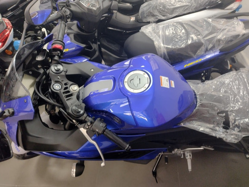 Imagem 3 de 10 de Yzf R3 Abs