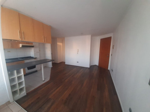 Arriendo Lindo Dpto En Santiago Centro, Cercano A Metros