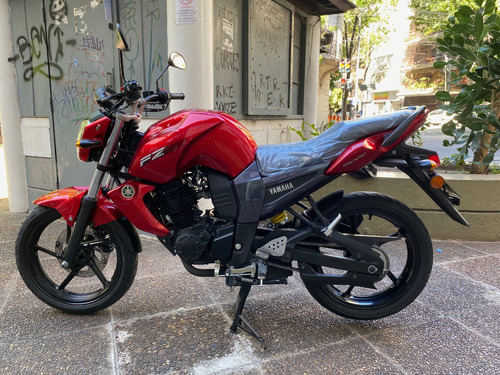 Yamaha Fz16