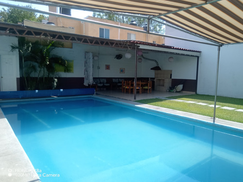 Excelente Casa En Fraccionamiento Jacarandás Morelos