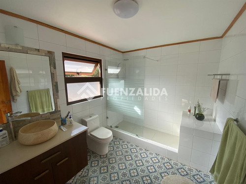 Casa En Venta De 2 Dorm. 2 Baños, Fundo Loreto En La Serena