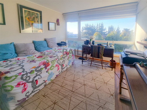 Departamento En Venta De 4 Dorm. En Concón