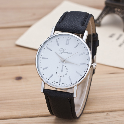 Reloj Con Correa De Uñas Step On The Line Para Mujer