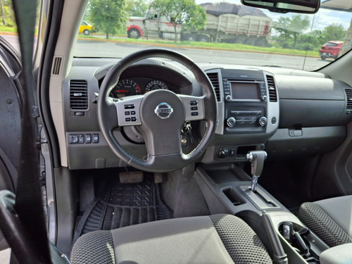 Nissan Frontier 4.0 Pro-4x V6 4x4 At