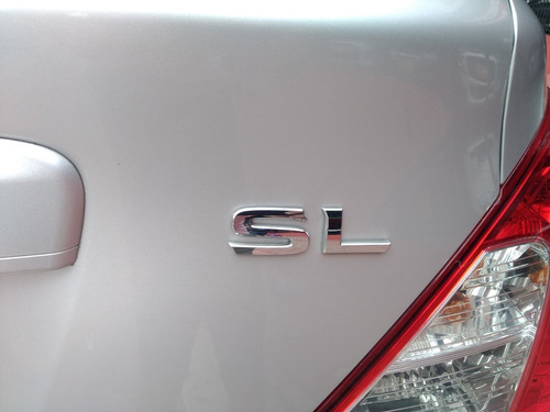 Nissan Versa Sl 1.6 2013 Mecanico Completo