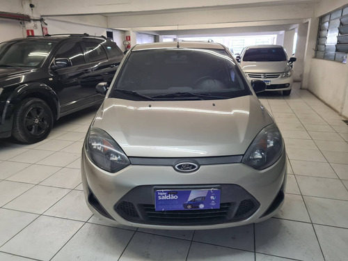Imagem 2 de 9 de Ford Fiesta 1.0 Mpi Sedan 8v Flex 4p Manual