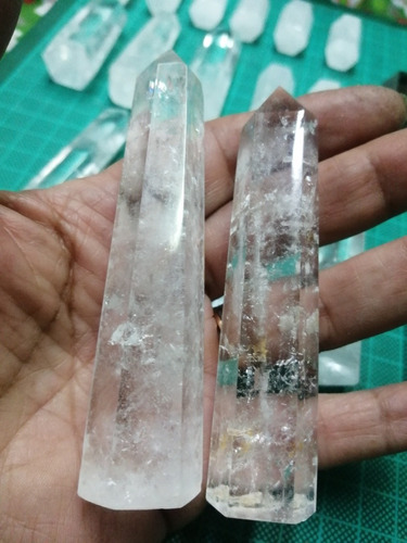 Puntas De Cuarzo Cristal Para Sanación O Terapias