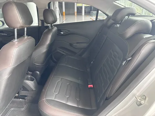Chevrolet Onix 1.4 Lt