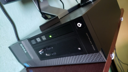 Desktop Dell