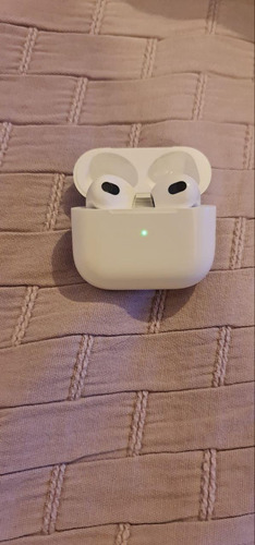 Apple Airpods Tercera Generación - Como Nuevos Blanco