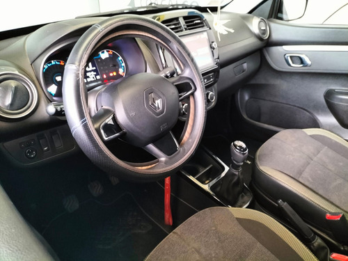 Renault Kwid 1.0 Outsider Mt