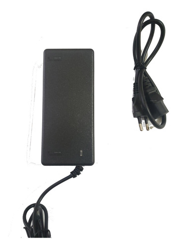 Fonte 12v 10a 100-240v (bivolt) 50/60hz Plug P4