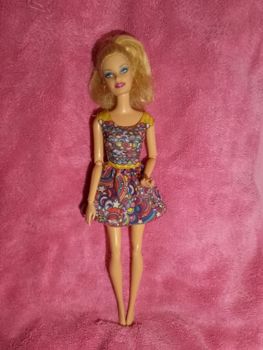 Barbie Fashionista Cuerpo Articulable