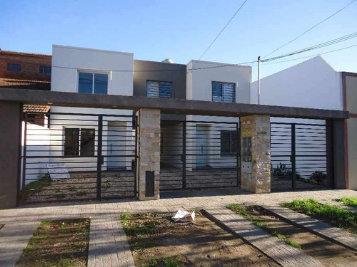Imagen 3 de 14 de Duplex En Venta En Ituzaingo Norte