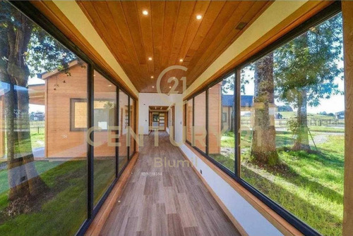 Casa Puerto Varas, 3 Dormitorios, 4 Baños, 5.050 M2, 14.5...
