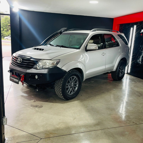 Toyota SW4 3.0 Srv 5l 4x4 Aut. 5p 163 hp