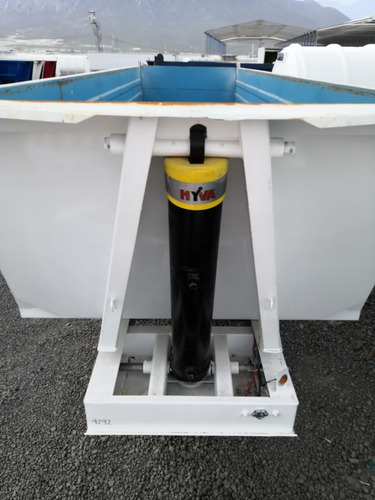 Volteo 30m 3 Ejes, Llantas, Rines, Piston ,capacidad 40 Ton