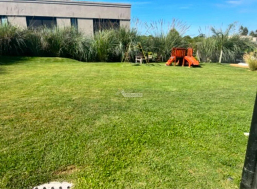 Alquiler Casa 3 Dormitorios Barrio Privado Mirador De La Tahona Ruta Interbalnearia Km 23,5 Piscina!