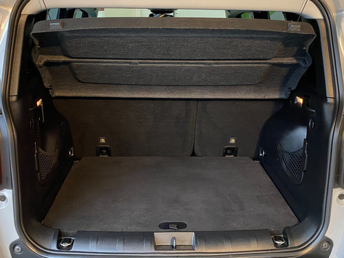 Imagem 8 de 13 de Jeep Renegade Sport 1.8 Automática Flex