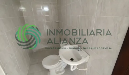 Casa En Arriendo En Ricaurte. Cod A16926