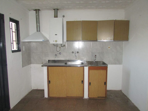 Se Vende Depto De 2 Dormitorios En Santo Tome!