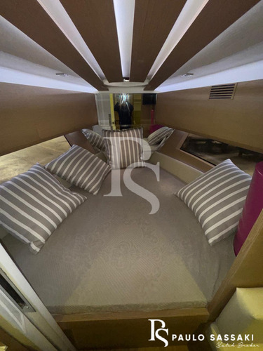 Lancha Real 40 Fly Ñ Phantom Coral Focker Azimut