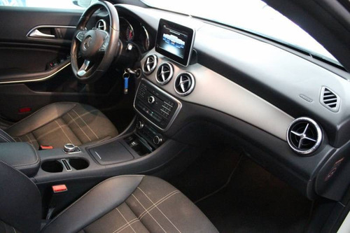 Cla 200 2015/2015 1.6 156cv Top !