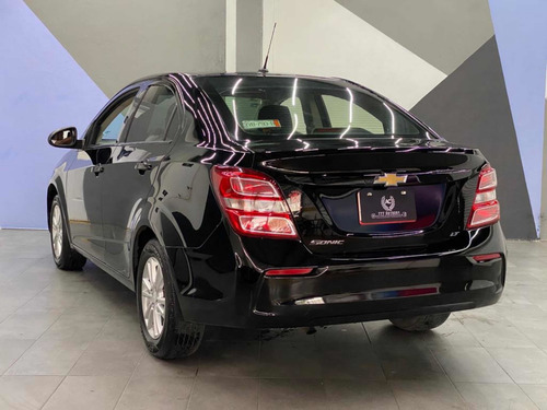 Imagen 13 de 15 de Chevrolet Sonic 2017 1.6 Lt At