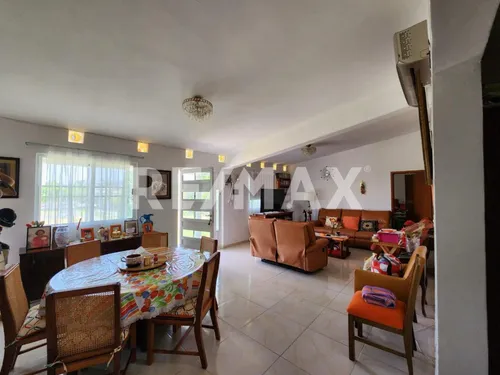 Casa En Venta En Morelos, Fraccionamiento Paraíso Tlahuica