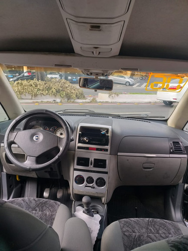 Fiat Idea 1.8 Hlx Flex 5p