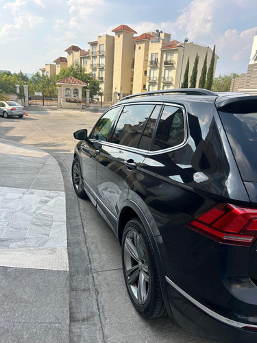 Vendo Preciosa Tiguan R-line 2018, Negra Un Solo Dueño!!