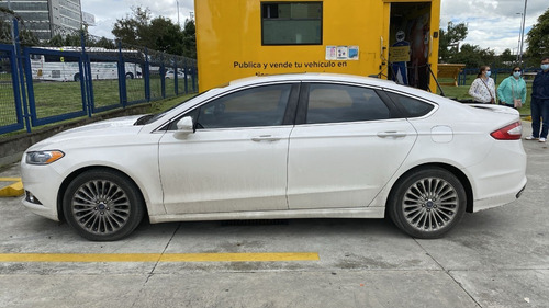 Imagen 4 de 16 de Ford Fusion